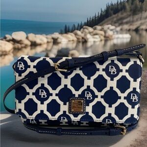 Dooney & Bourke DB Signature Coated Canvas Small Crossbody Bag Blue/White EUC